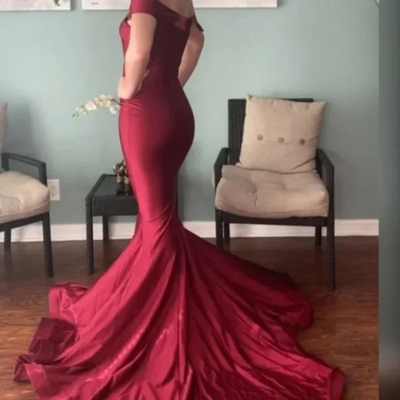 Jessica Angel stretchy formal dress sz M - Picture 2 of 3